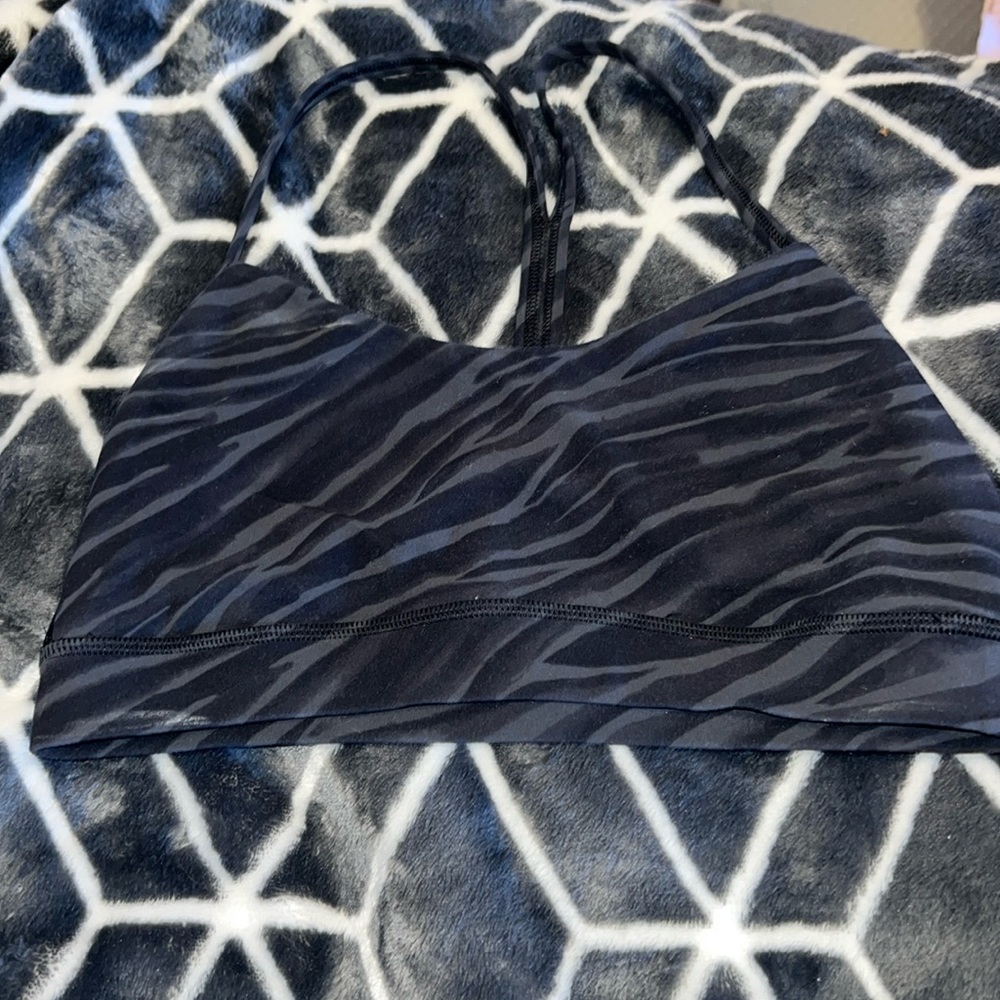 Lululemon Sports Bra Size 6